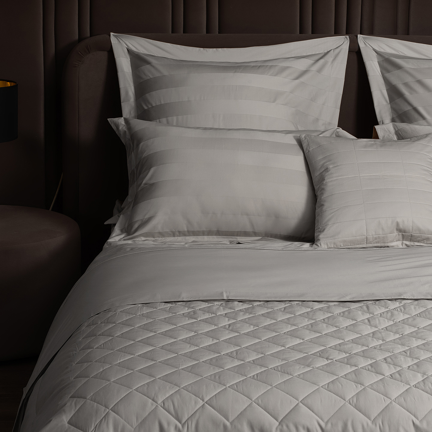 Одеяло с дизайнерской стежкой Ultra Satin 200гр Светло-серый DU012-2B фото